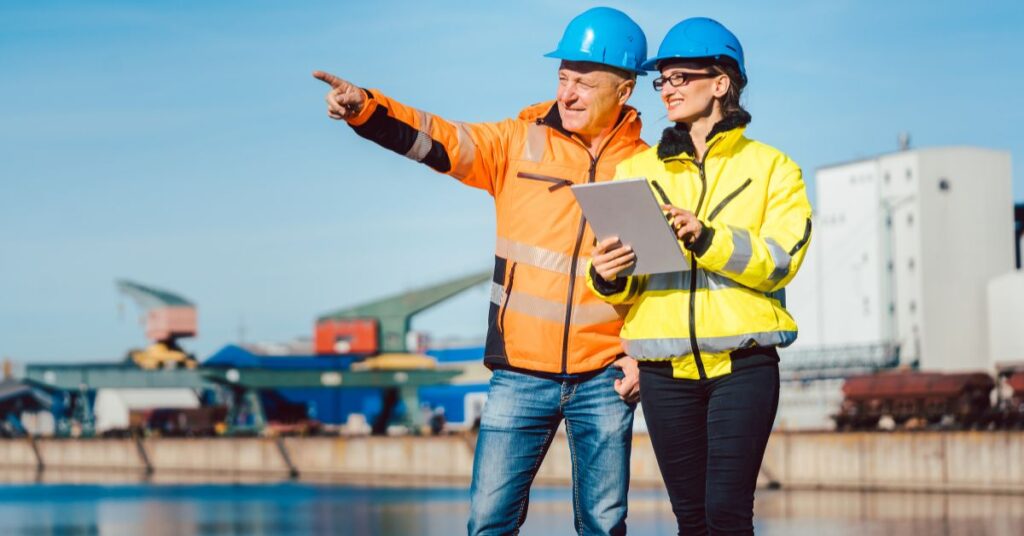 professionnels du transit maritime